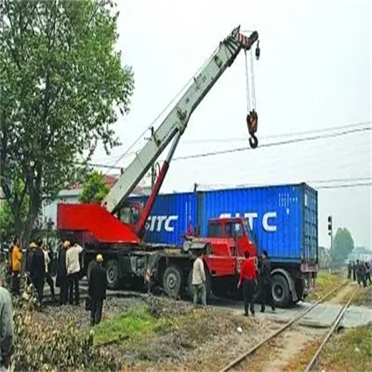 道真如何快速找到附近的吊车救援公司