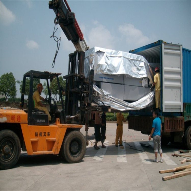 道真随车吊12吨能吊多重